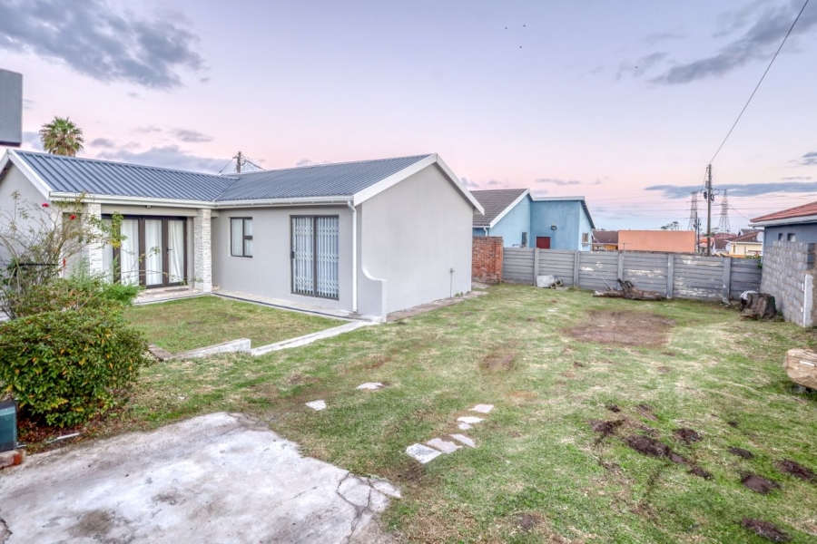 3 Bedroom Property for Sale in Wilsonia Eastern Cape